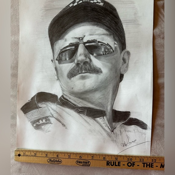Dale Earnhardt Hand drawn pencil portrait signed by artist. Unframed thick paper - Picture 9 of 10